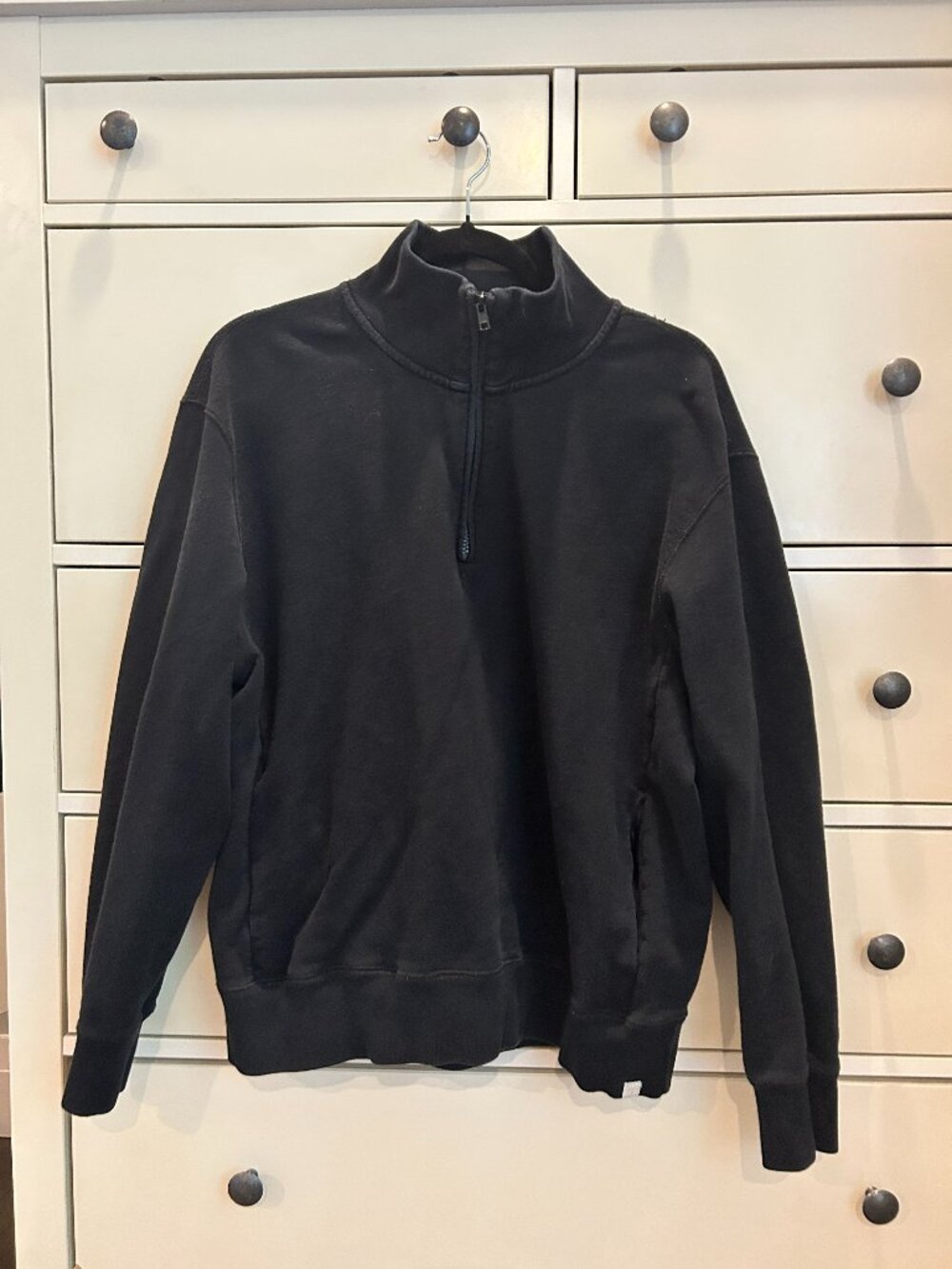 TKEES Washed Black Quarter-Zip Sweatshirt and Jogger Set